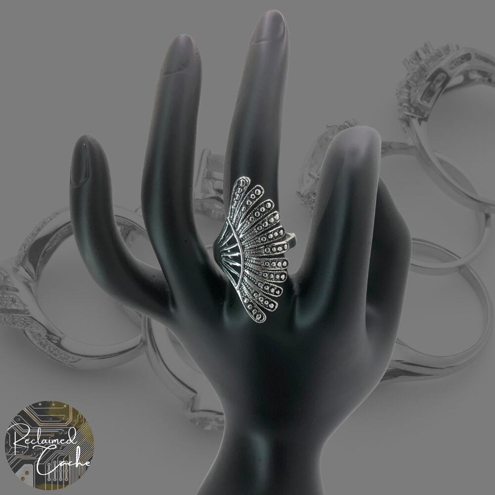 Silver Side Fan Ring - Size 8